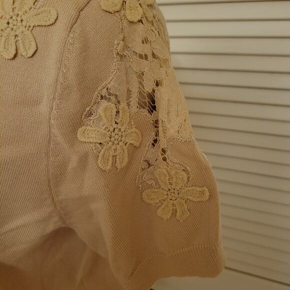Indigo Rose Floral Lace Trim Pullover Short Sleeve Sweater Beige Womens Size L - Picture 5 of 9